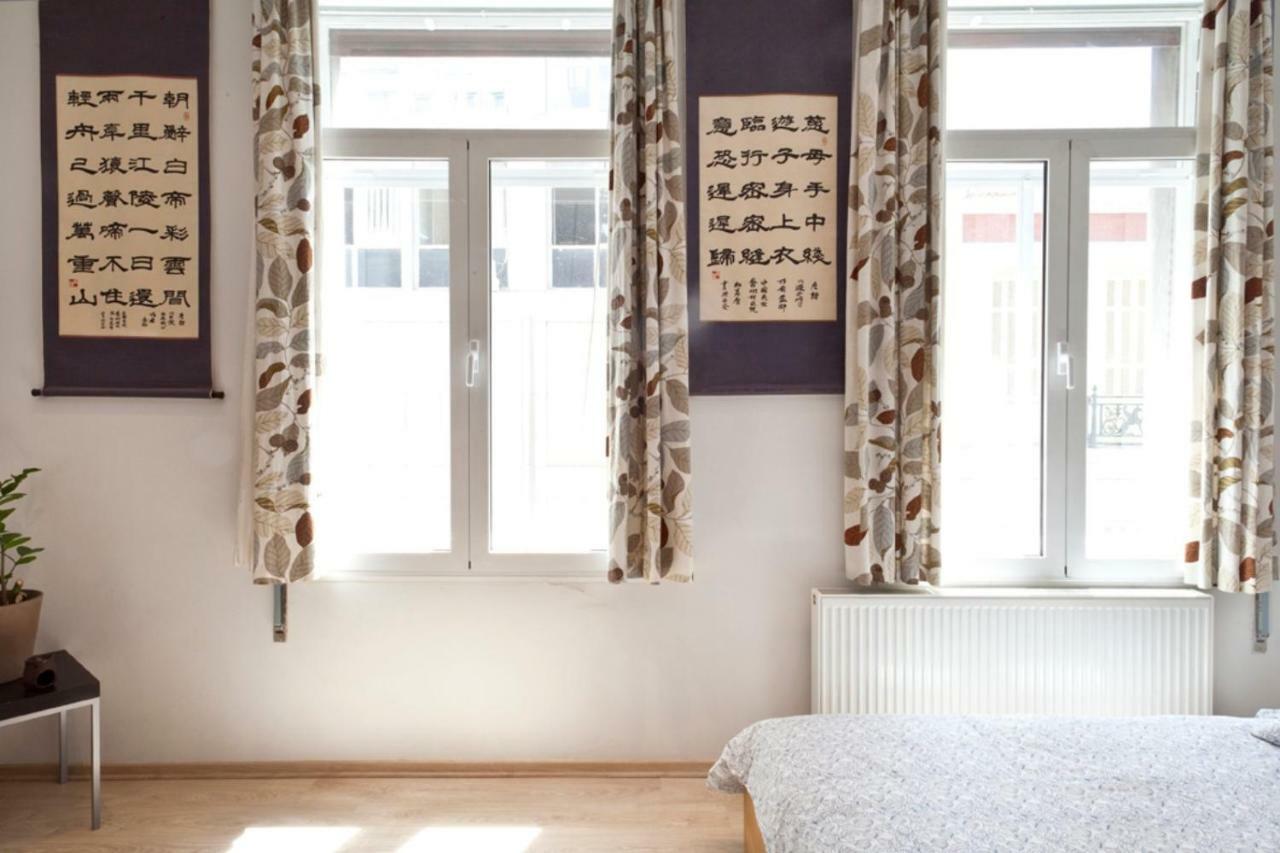 Deluxe Central Loft Near Acropolis Афины Экстерьер фото